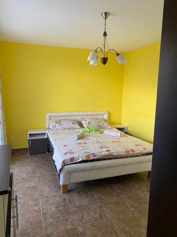 Villa Leona Palushaj Donji Stoj Ngoại thất bức ảnh