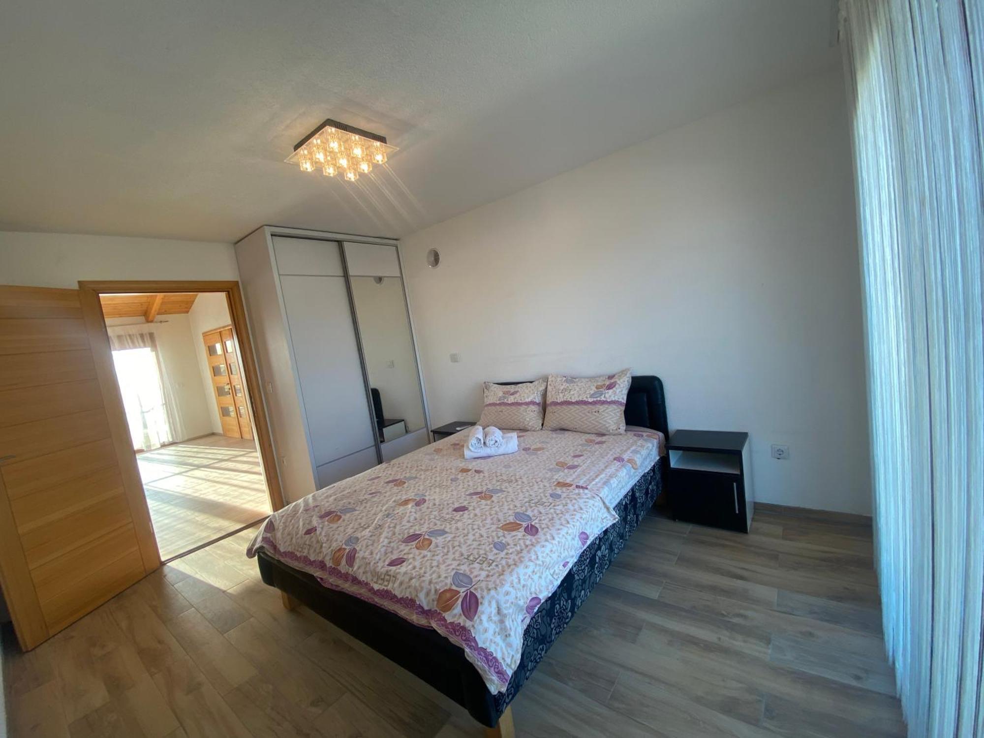 Villa Leona Palushaj Donji Stoj Ngoại thất bức ảnh
