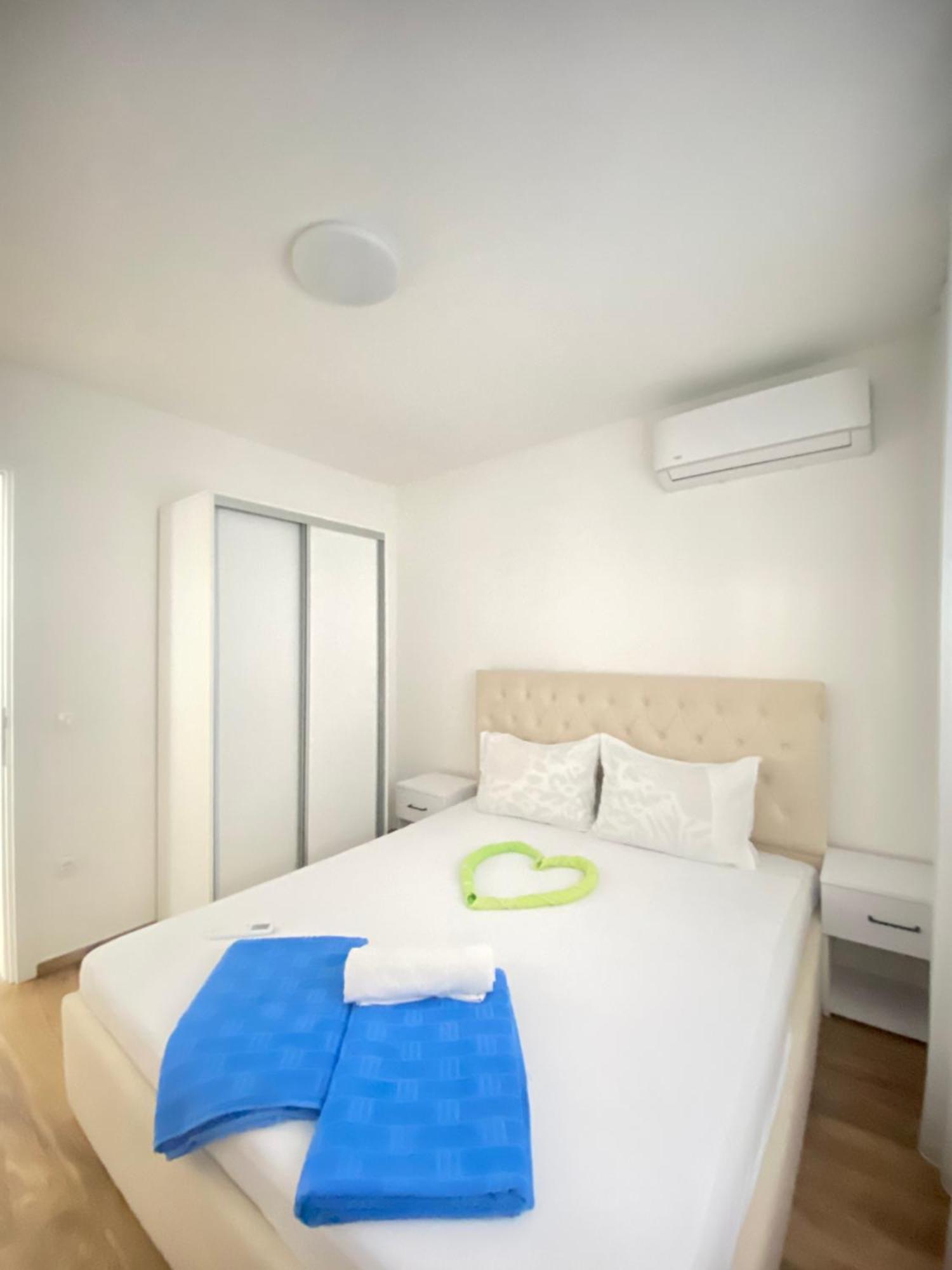 Villa Leona Palushaj Donji Stoj Ngoại thất bức ảnh