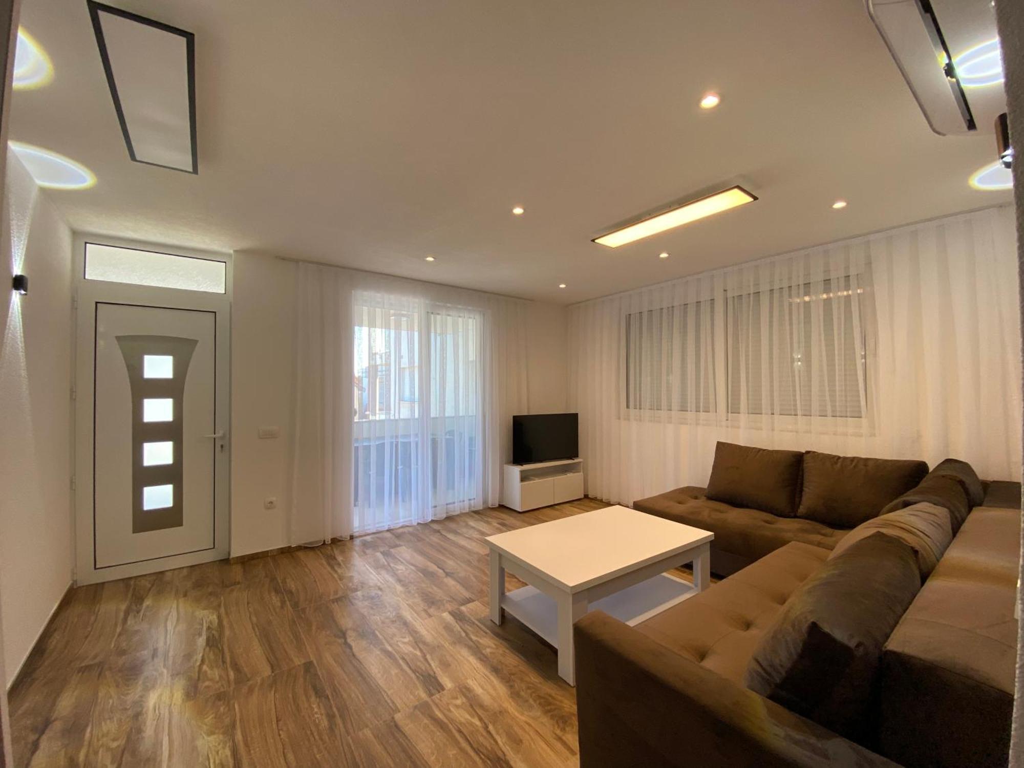 Villa Leona Palushaj Donji Stoj Ngoại thất bức ảnh