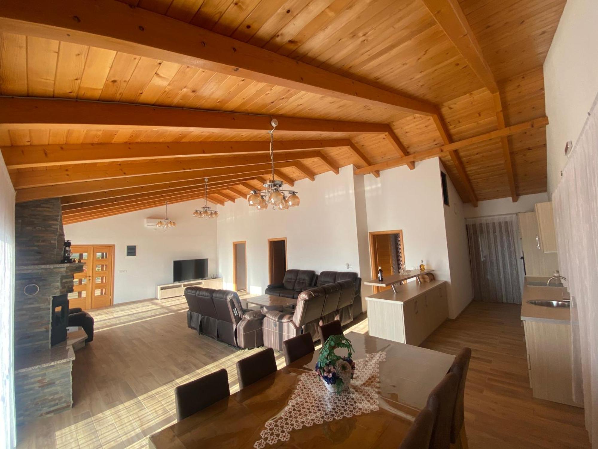 Villa Leona Palushaj Donji Stoj Ngoại thất bức ảnh