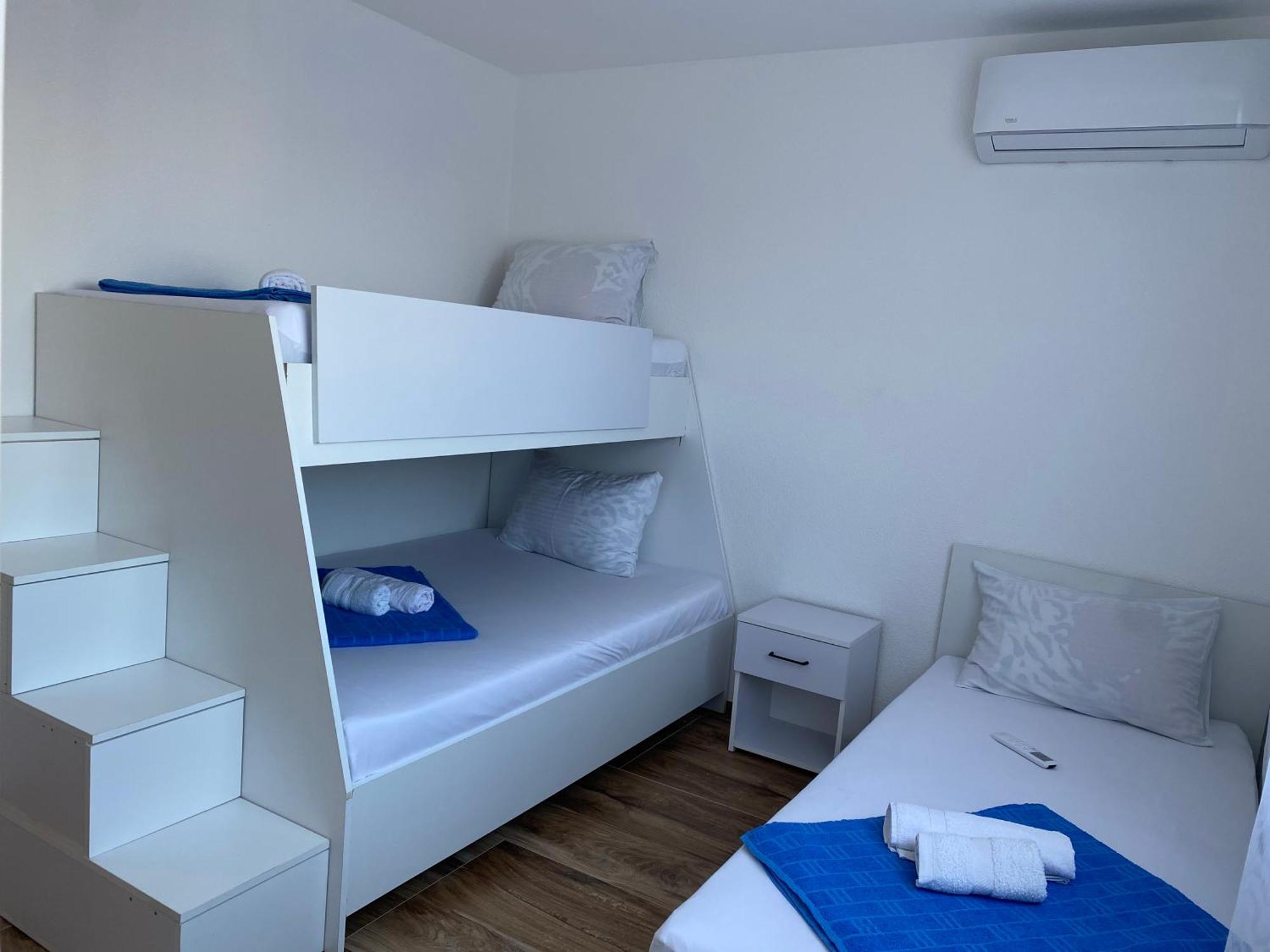 Villa Leona Palushaj Donji Stoj Ngoại thất bức ảnh