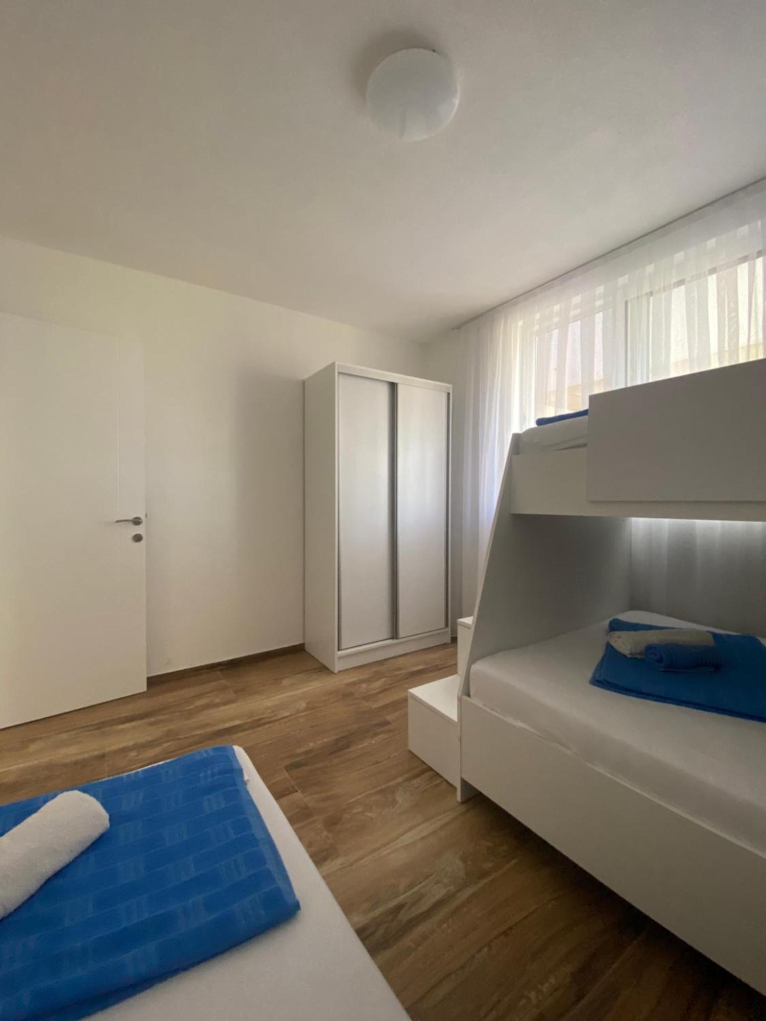 Villa Leona Palushaj Donji Stoj Ngoại thất bức ảnh